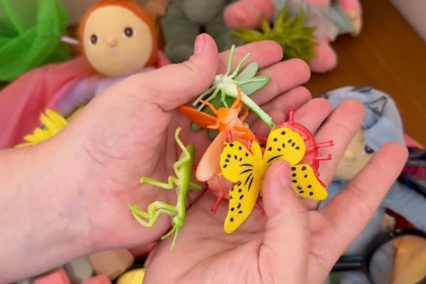 DIY Busy Box Ideas for Kids: Little Things to Keep Little Hands Busy