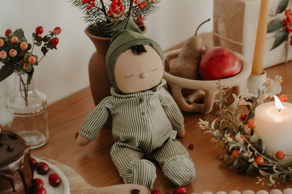 40+ Simple Elf on the Shelf Ideas You Can Do Tonight