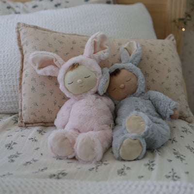 Lullaby Cozy Dinkum Bunny Moppet - Pink video