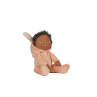 This adorable, huggable plush bunny toy is designed for comfort and endless adventures for your little one. Limited-edition, pocket-sized, and weighted in all the right snuggly places, Babs Bunny is the perfect collectable plush toy for every adventure.