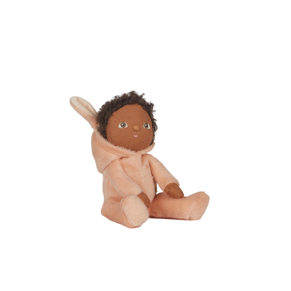 This adorable, huggable plush bunny toy is designed for comfort and endless adventures for your little one. Limited-edition, pocket-sized, and weighted in all the right snuggly places, Babs Bunny is the perfect collectable plush toy for every adventure.