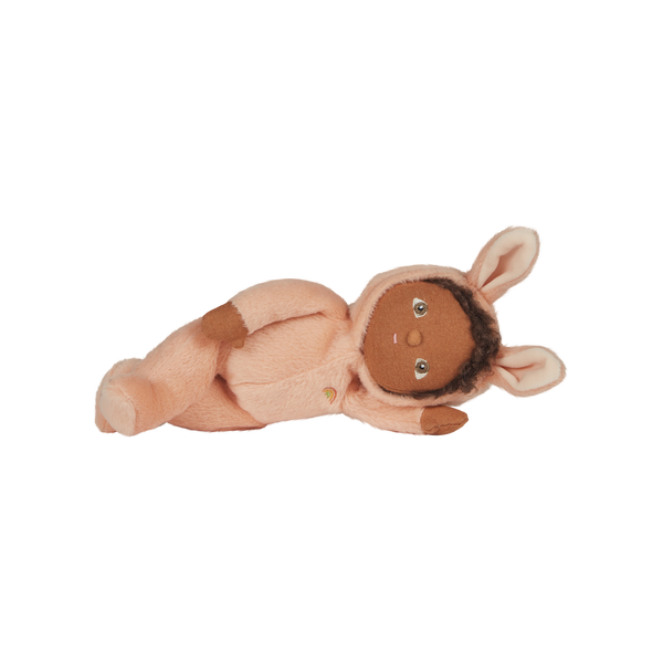 This adorable, huggable plush bunny toy is designed for comfort and endless adventures for your little one. Limited-edition, pocket-sized, and weighted in all the right snuggly places, Babs Bunny is the perfect collectable plush toy for every adventure.