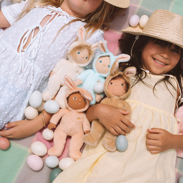 This adorable, huggable plush bunny toy is designed for comfort and endless adventures for your little one. Limited-edition, pocket-sized, and weighted in all the right snuggly places, Babs Bunny is the perfect collectable plush toy for every adventure.