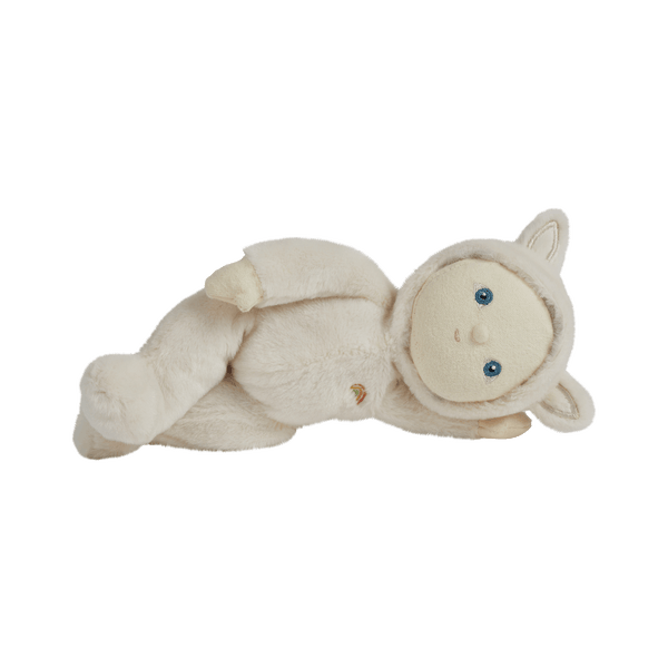 This charming woodland themed white fox plush doll from the Dinky Dinkums Forest Friends collection is designed for comfort and cuddles, making it perfect for all ages ones. Collectable, limited edition toddler toy, cozy plush forest friend for bedtime.